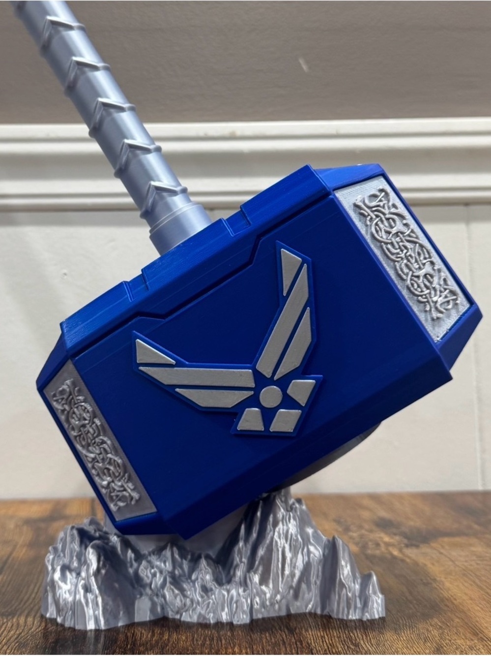 United States Air Force USAF 13" Thor Hammer Mjolnir & Rock Stand Desk Display